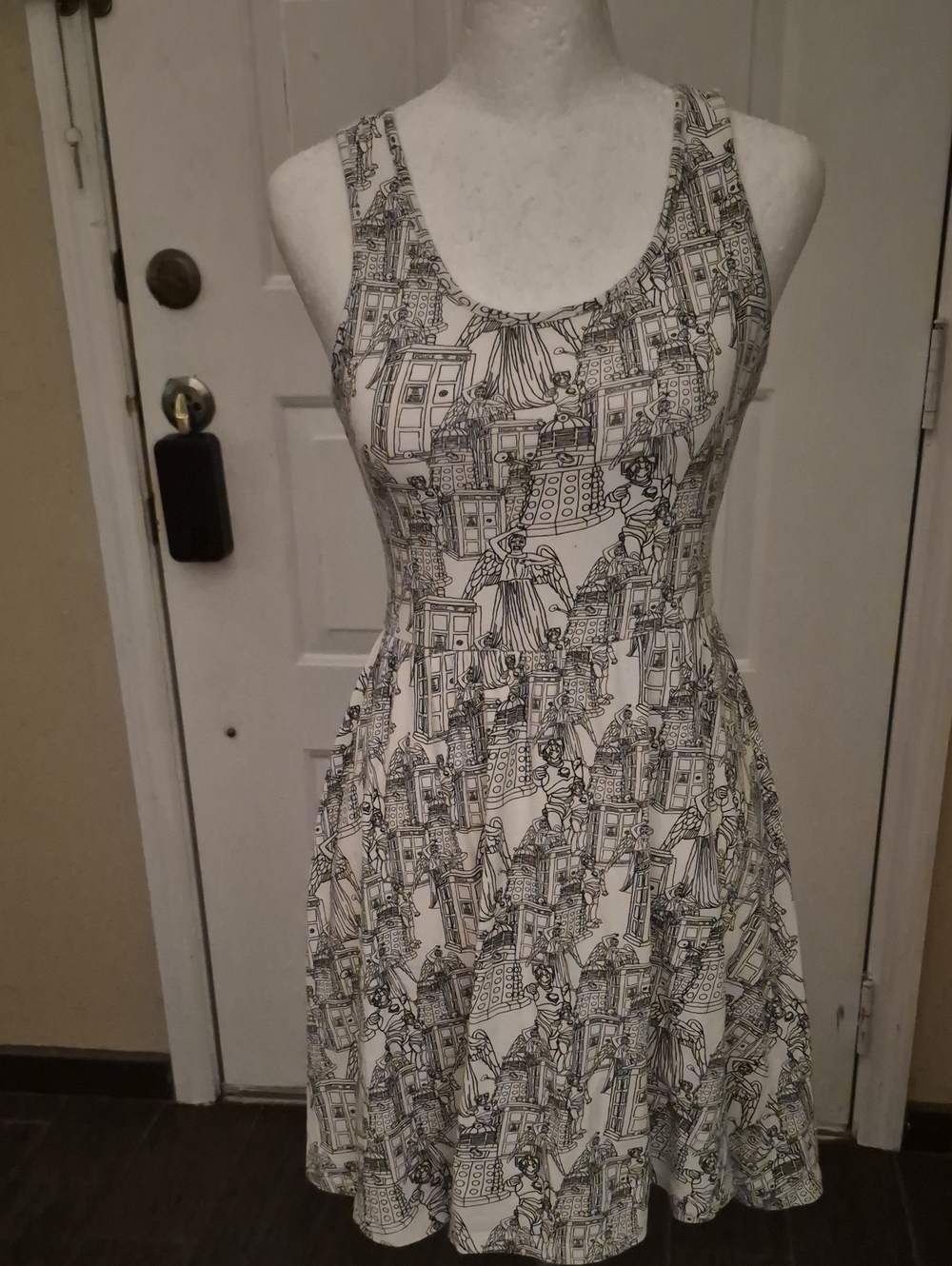 White and Black Graphic Print Sleeveless Fit-and-Flare Dress